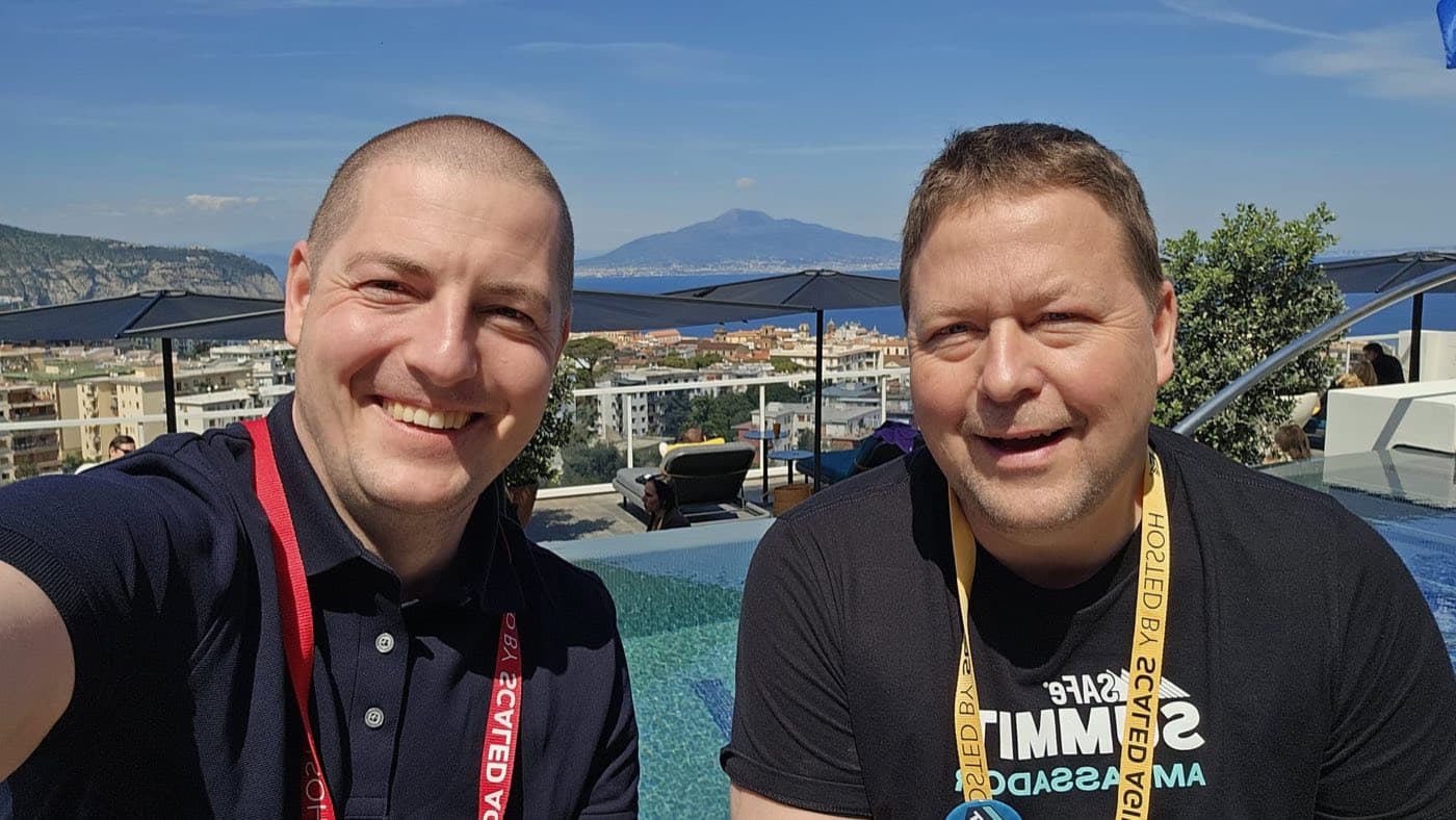 Milan Zbirkovsky and Ola Gedenryd at the SAFe Summit in Sorrento